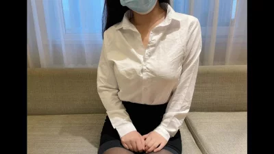 老公在等我回家！下班就迫不及待来被操了
